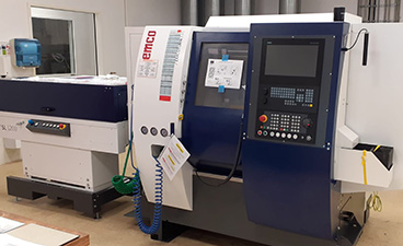 CNC Drehmaschine von EMCO im CNC-Fachlabor