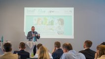 Dr. Peter Janßen, Geschäftsführer BWNRW Eröffnung der Fachtagung durch Dr. Peter Janßen, Geschäftsführer BWNRW