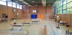 Teaserbild: Blick in eine Turnhalle